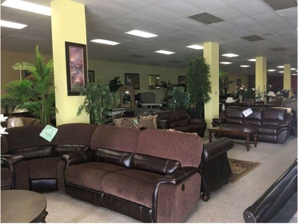 NNN Leased Retail Building - Ideal Furniture Gallery: 116 W 6th St, Hanford, CA 93230